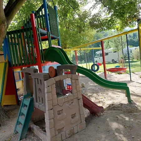 Matyas Üdülőpark Vrané nad Vltavou